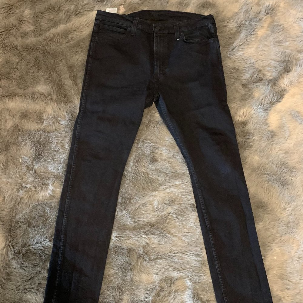 Levi's - Ink Black Jeans 38x32